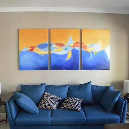 شقة Spacious With Pool *