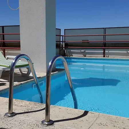 Lejlighed Spacious With Pool Cascais